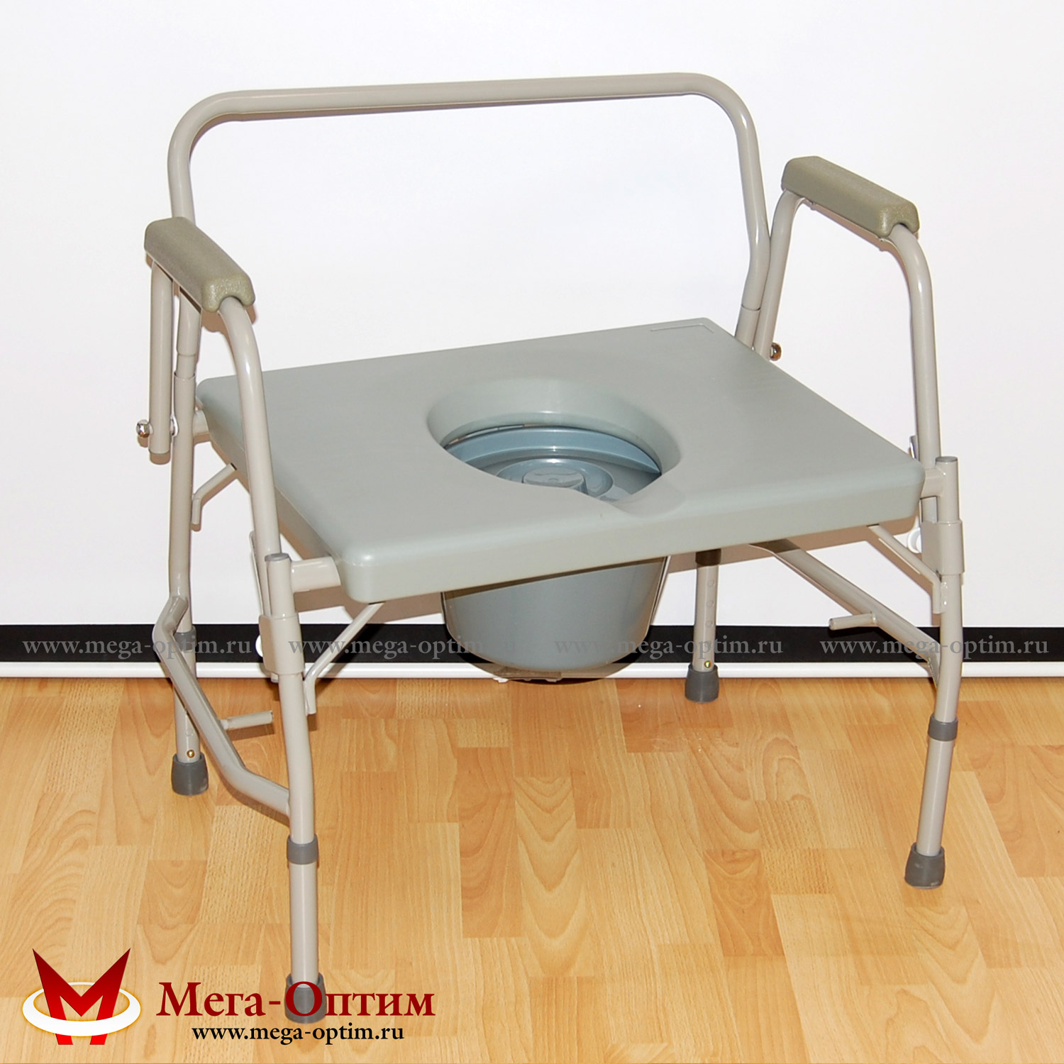 Кресло-стул с санитарным оснащением HMP 7012 МЕГА-ОПТИМ 