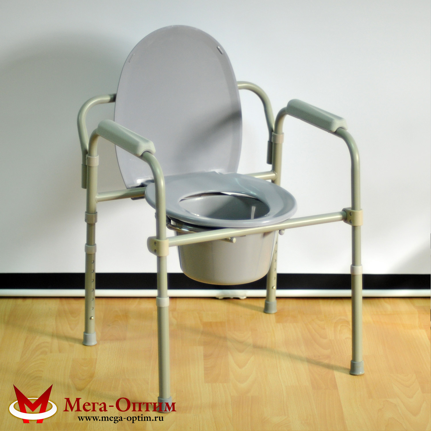 Кресло-стул с санитарным оснащением HMP 7210 A МЕГА-ОПТИМ 